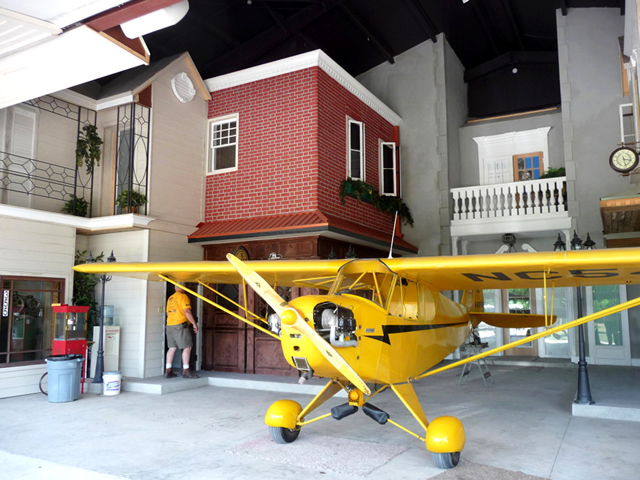 Street scene inside hangar home