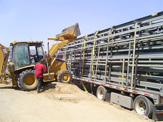 equipment to unload bifold and hydraulic doors