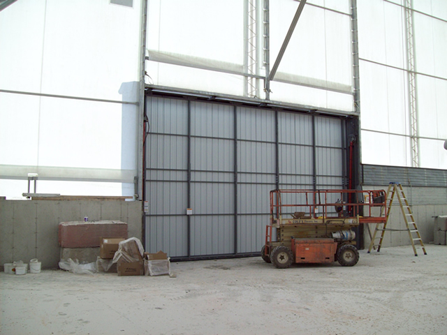 inside view of hydraulic door on fabric building