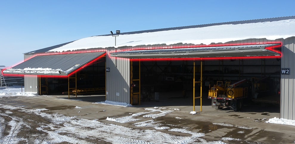 Hydraulic and Bifold doors side by side to compare the door slopes of each