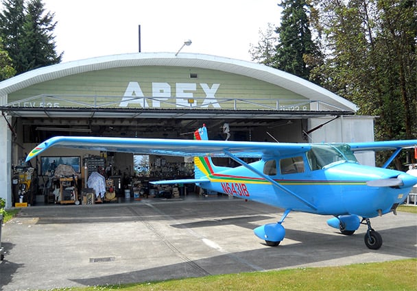 Owner likes One-piece hydraulic door's canopy when open