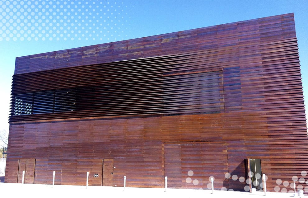 Los Angeles Sports Hall of Fame where multiple Schweiss hydraulic doors are installed