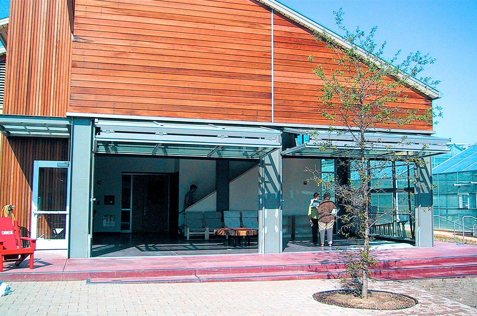 Schweiss bifold doors installed on Carnegie Institution's Global Ecology Center at Stanford University shown open