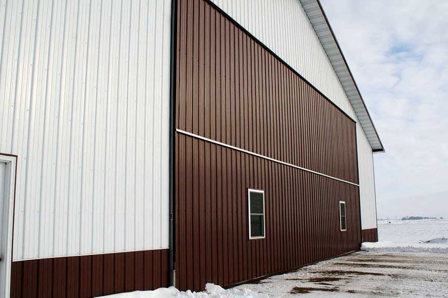 machine sheds - schweiss doors bifold and hydraulic doors