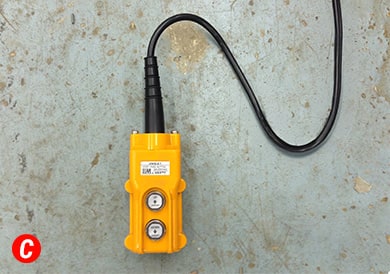 Control pendant for 12v Schweiss battery backup