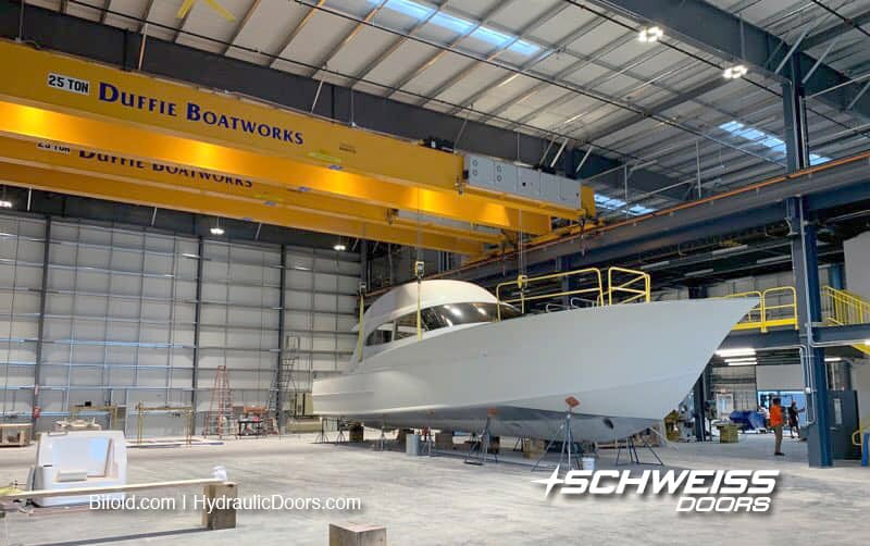 Three manufacturing bays have easy access for boats through tall Schweiss Doors