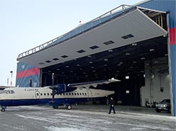 Schweiss Jet Hangar doors