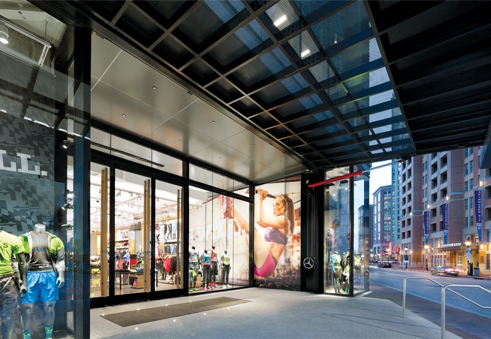 Schweiss Hydraulic Doors adds security at Under Armour store in Maryland