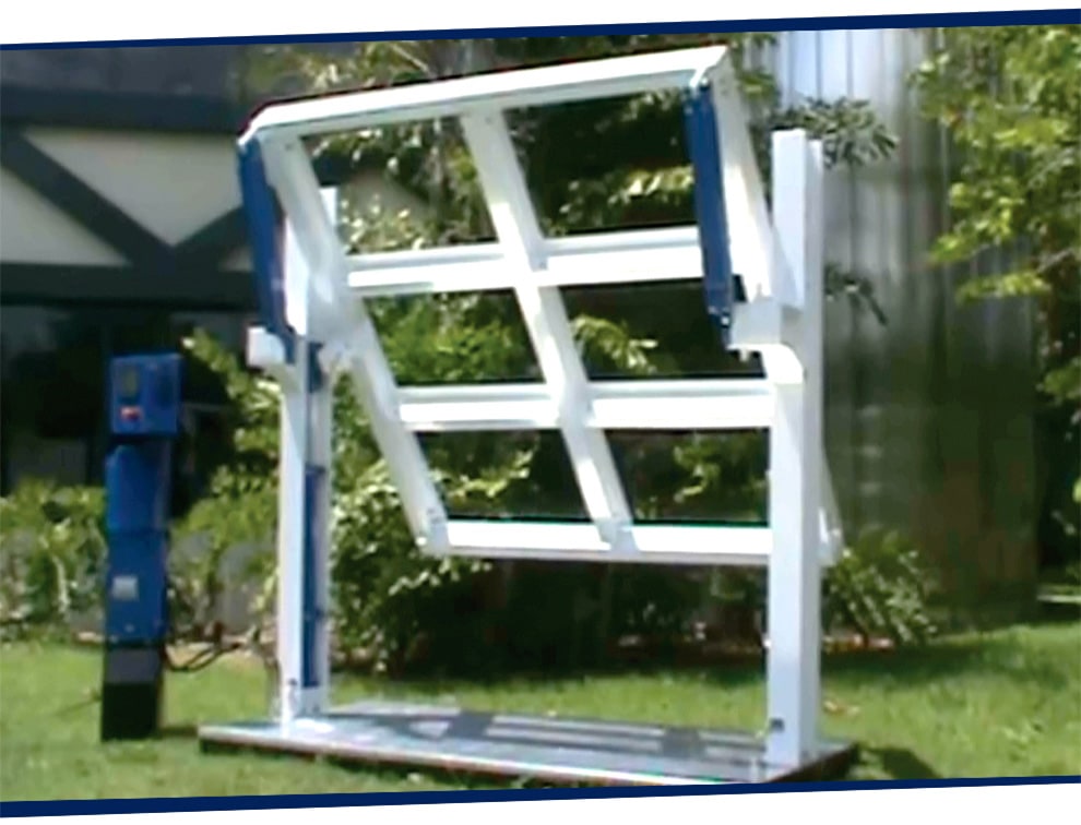 Schweiss tilt-up demonstration door