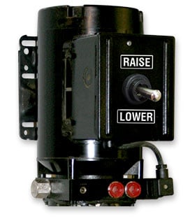 Toggle switch control station
