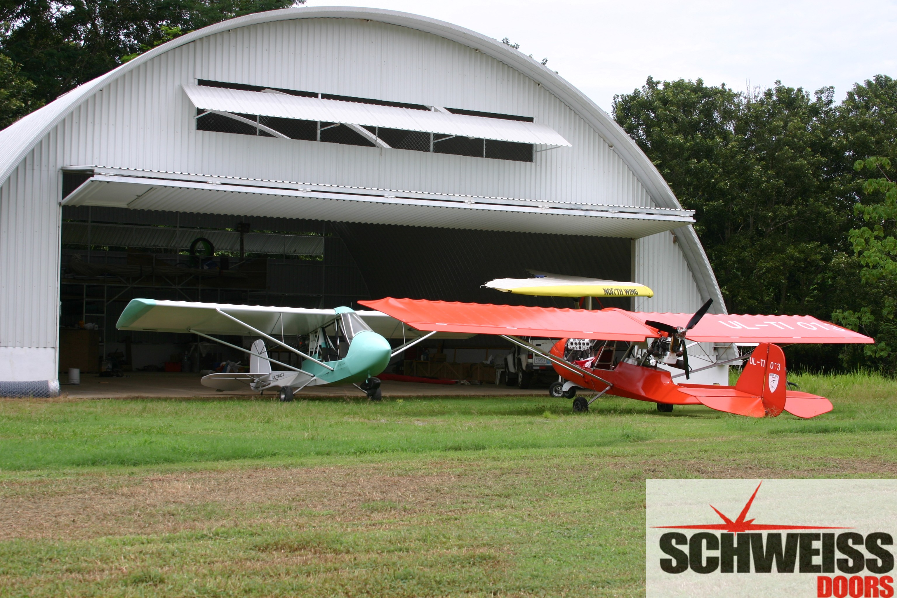 Costa Rica Ultralite Quonset hangar door