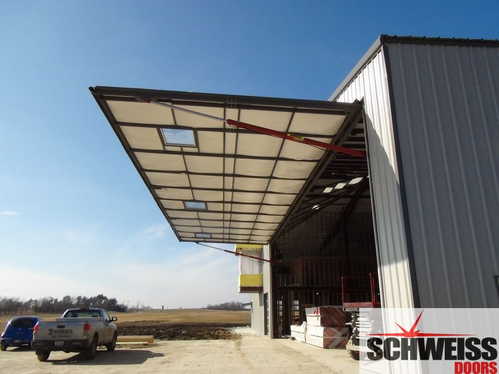 Hydraulic door canopy