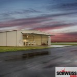 Hydraulic hangar doors