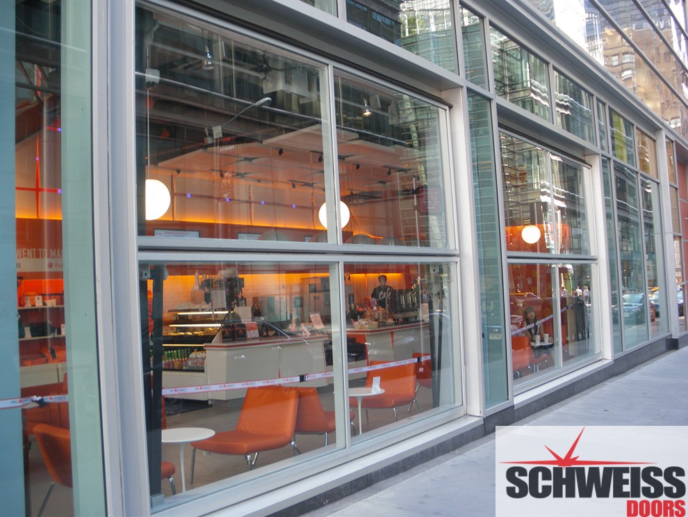 Lift-strap bifold doors for restaurants and hotel doors