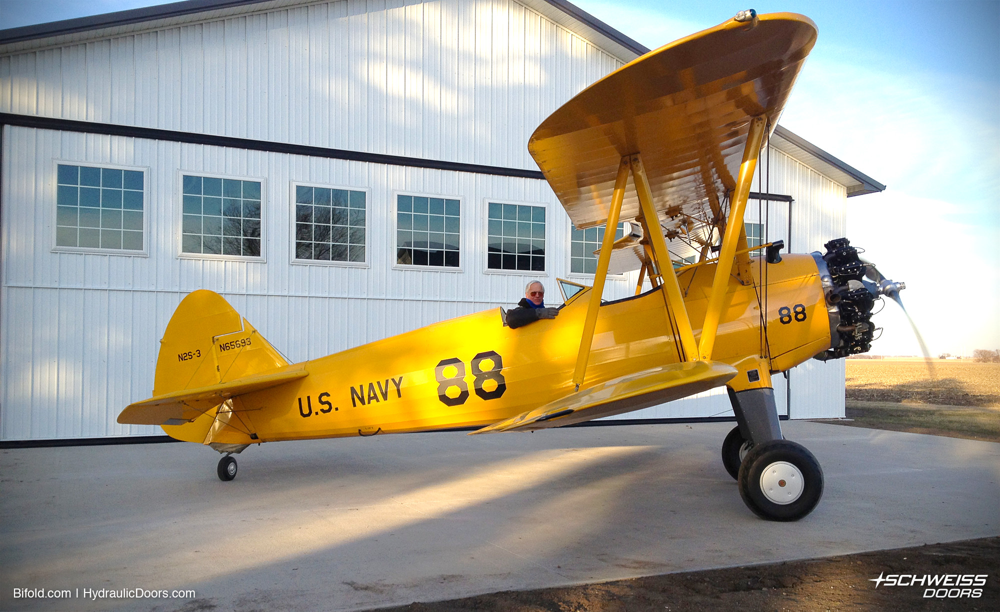 Collector plane has Schweiss Hangar Door to go with it